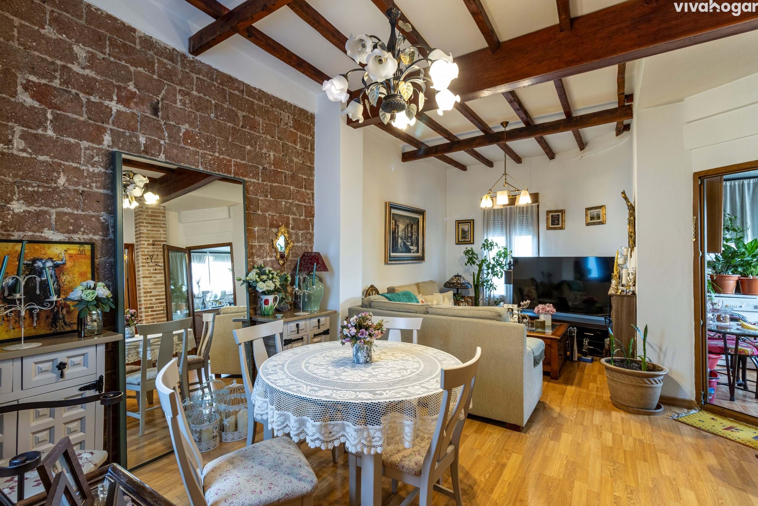 Dining room of Attic for sale in  Madrid Capital  with Air Conditioner, Heating and Terrace