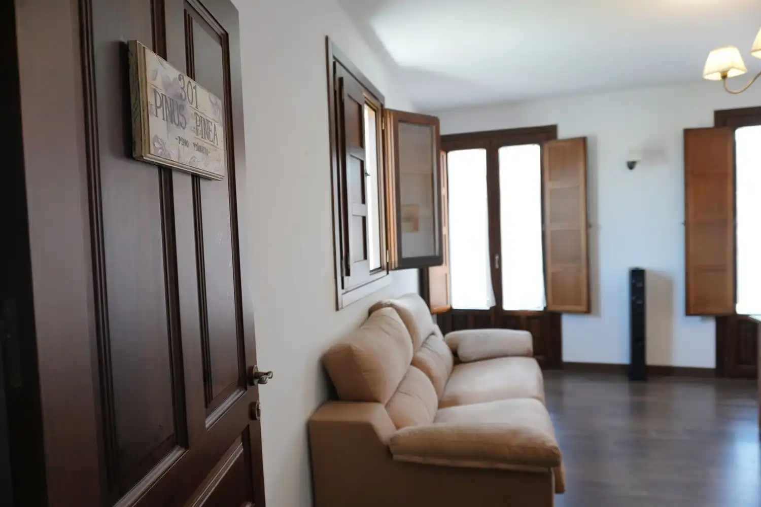 Sala d'estar de Edifici en venda en El Hoyo de Pinares 