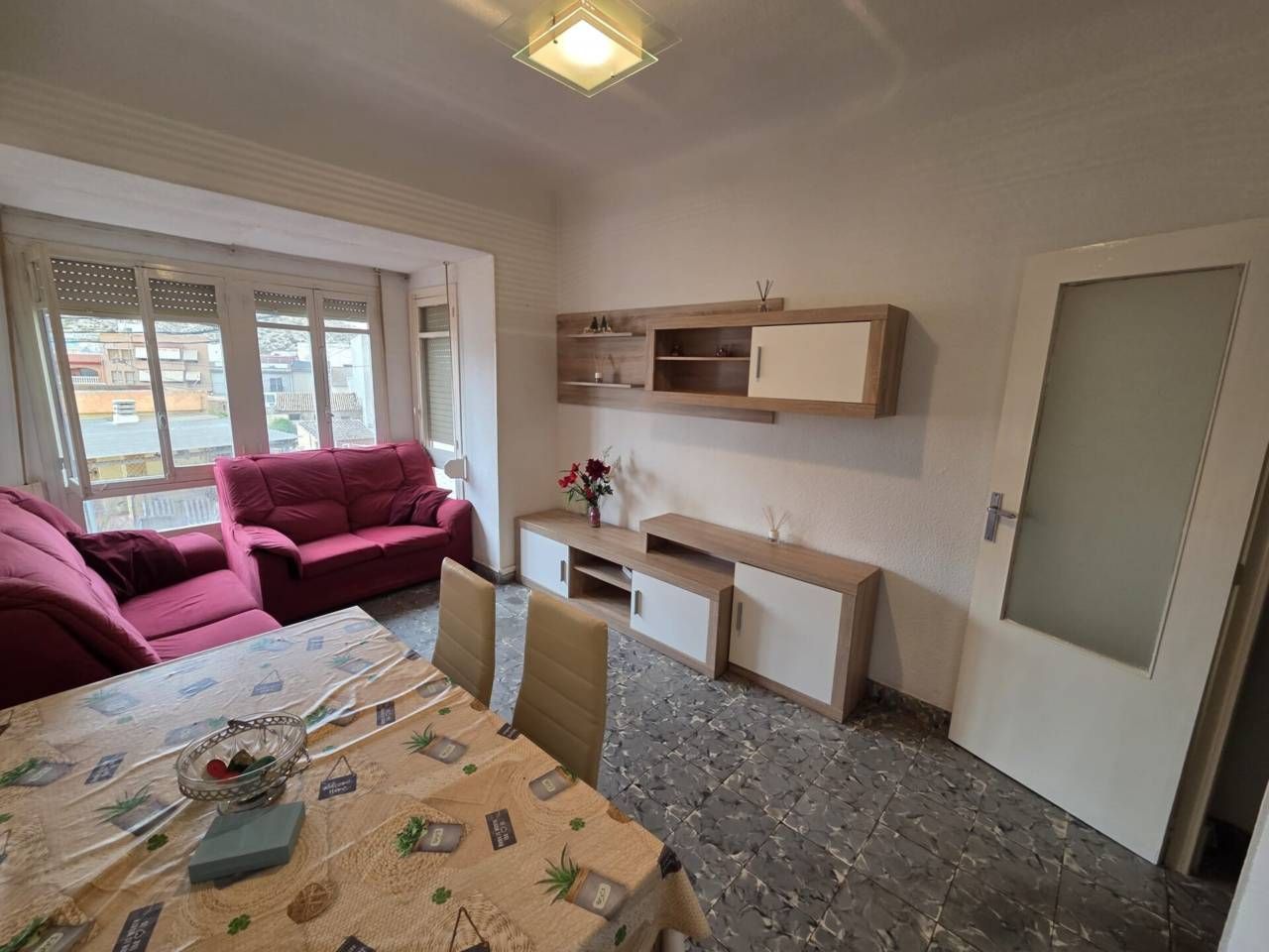Sala d'estar de Pis en venda en Alicante / Alacant amb Aire condicionat, Terrassa i Moblat