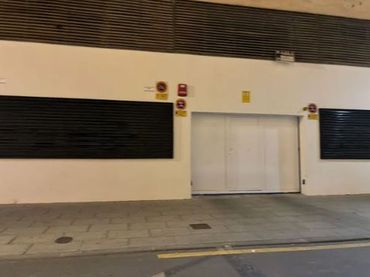Moto in affitto a Carrer Alcoi 1