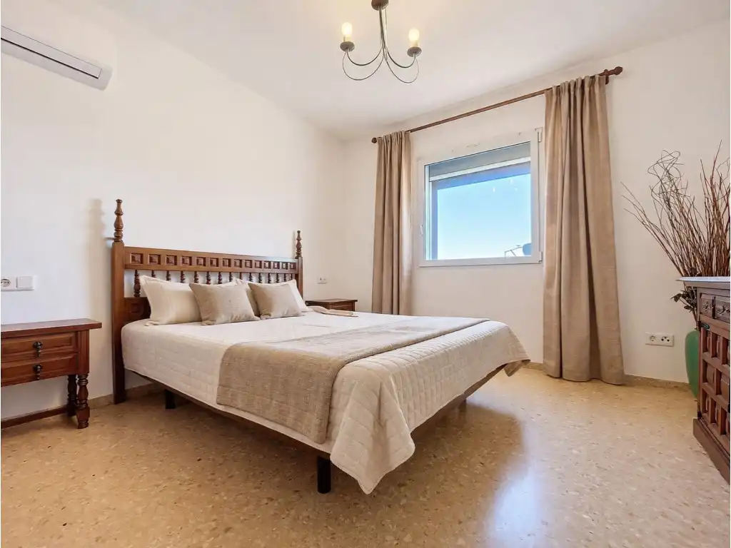 Habitación de Casa o chalet en venta en Dénia con Terraza y Piscina