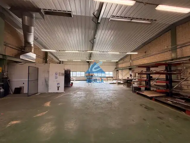 Nave industrial de alquiler en Mungia con Alarma