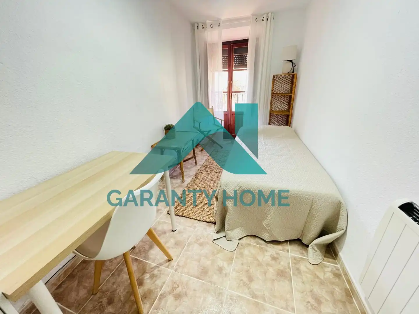 Flat for rent in Casco Antiguo