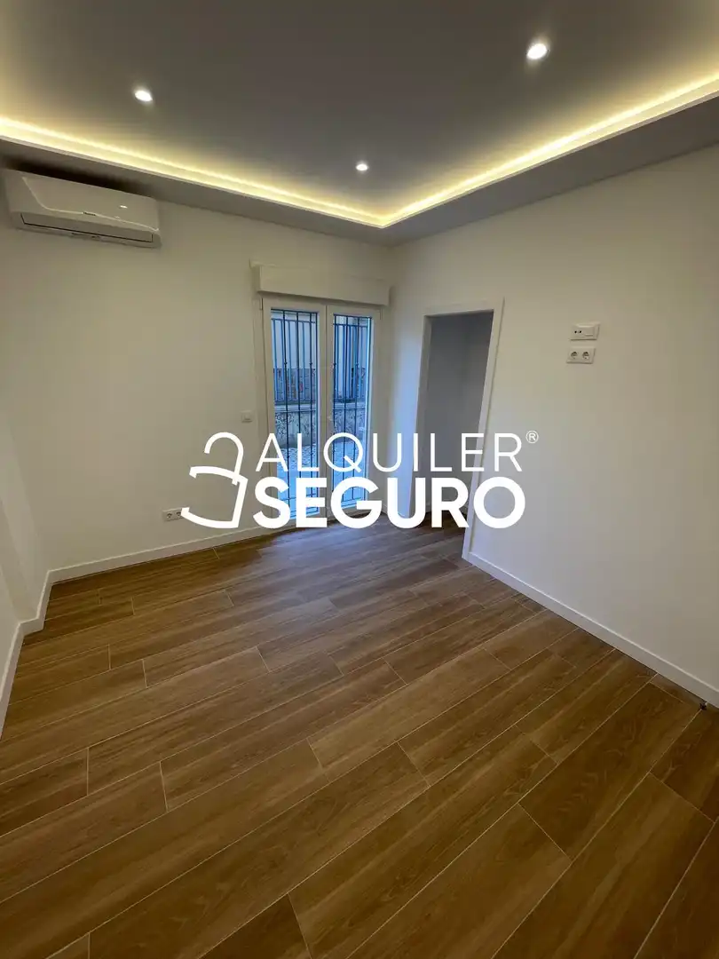 Habitación de Loft de alquiler en Madrid con Aire acondicionado