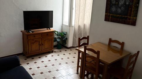 Photo 2 of Flat for rent in Calle Ángel Barrios, Camino de Ronda,  Granada Capital