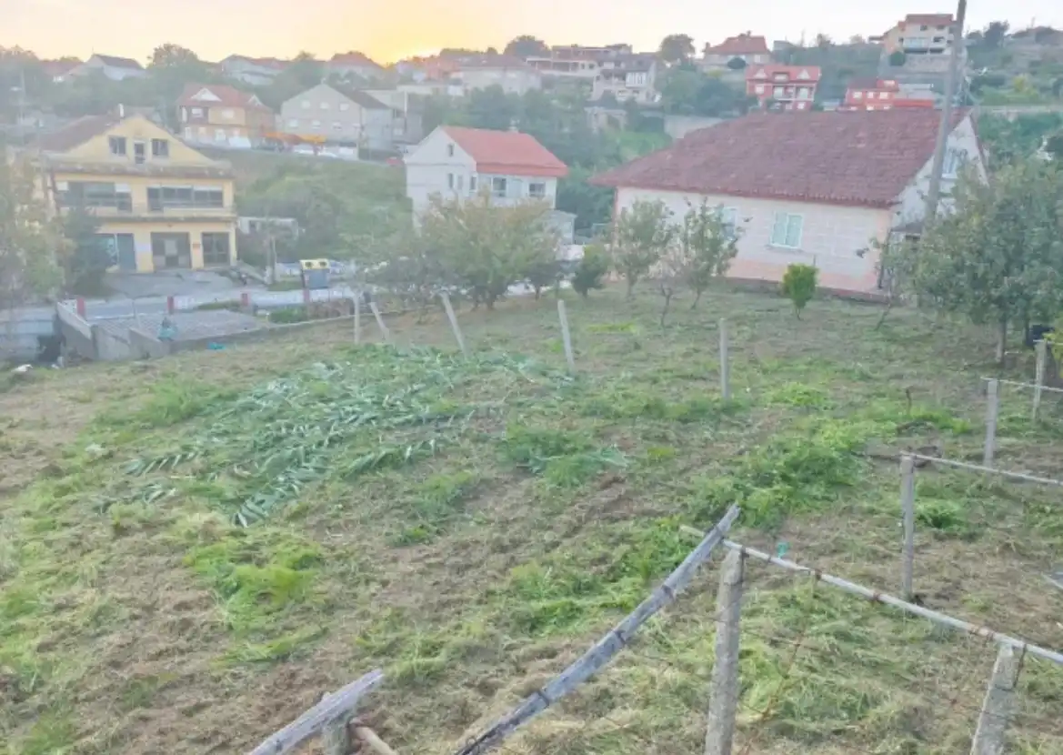 Wohnbaugrundstück zum Verkauf in Lugar do Igrexario, imagen 11