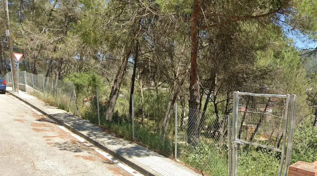 Terreny residencial en venda a Carrer Països Catalans, imagen 2