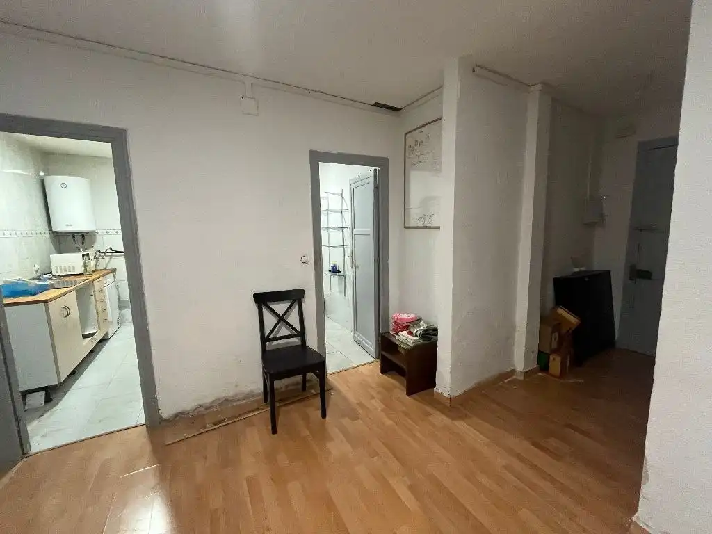 Ground floor for sale in Madrid