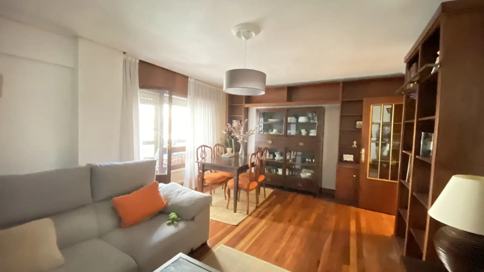 Sala de estar de Piso en venta en Bilbao  con Calefacción, Terraza y Balcón