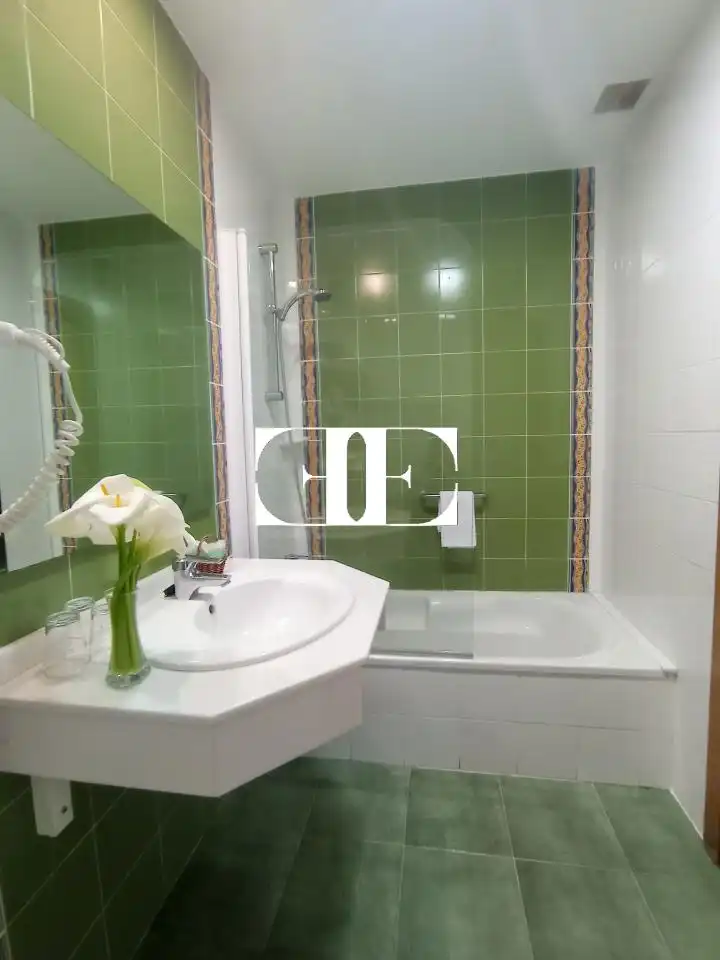 Bathroom of Buildings for sale in Oia