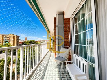 Piso con balcón en venta en Avinguda de Catalunya
