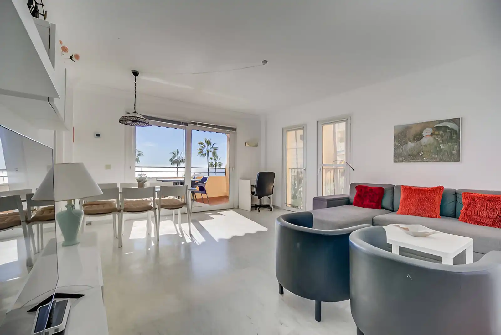 Sala de estar de Planta baja en venta en Benalmádena con Aire acondicionado, Terraza y Piscina