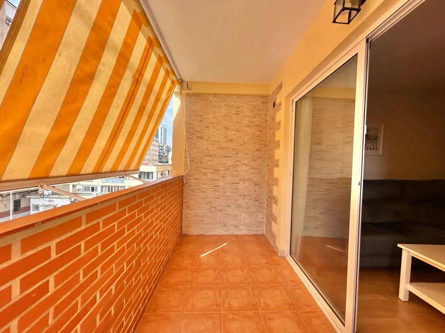 Apartamento con terraza en venta en Carretera de Cádiz, imagen 2