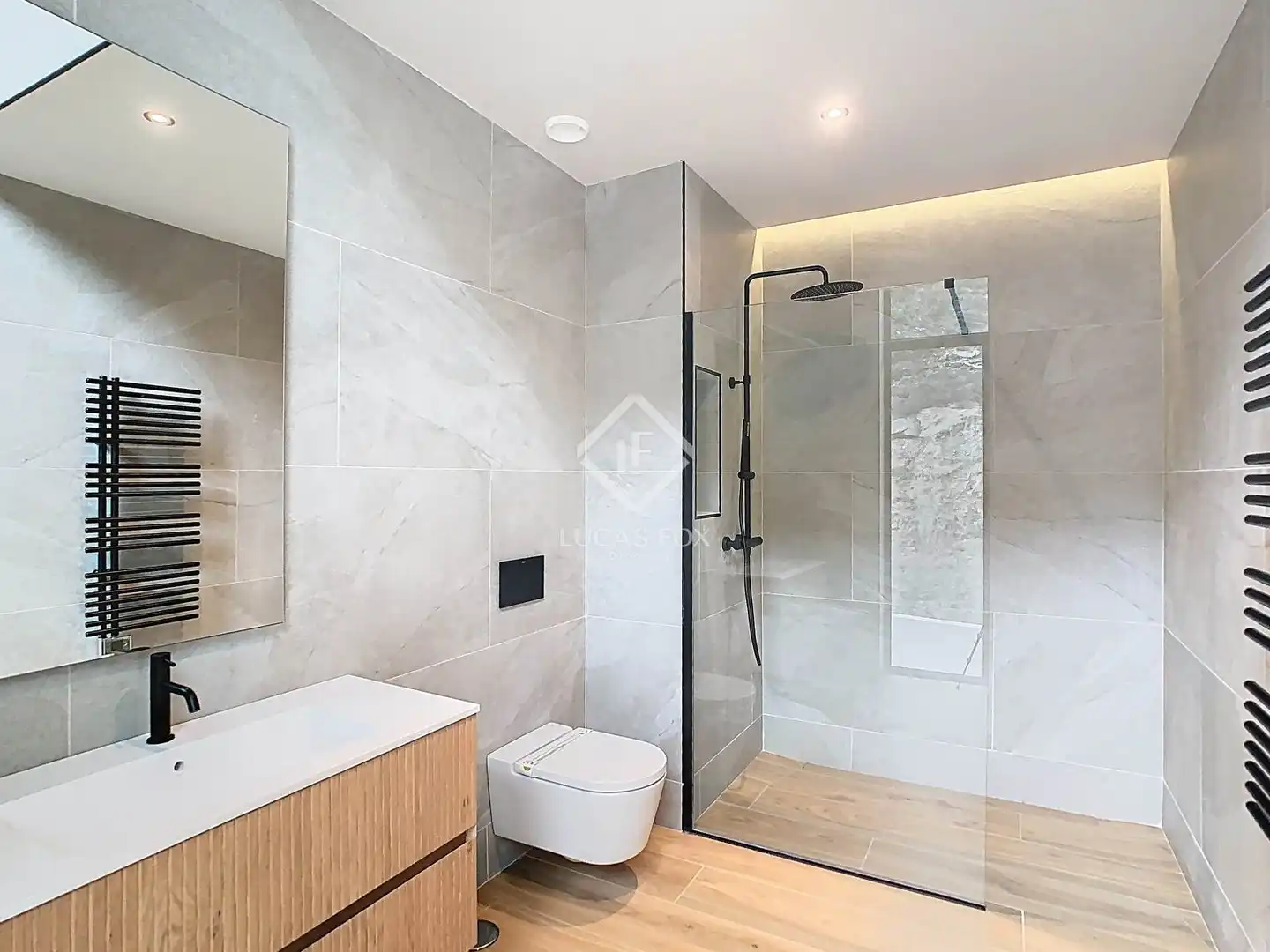 Badezimmer von Haus oder Chalet zum Verkauf in La Massana mit Klimaanlage, Heizung und Privatgarten
