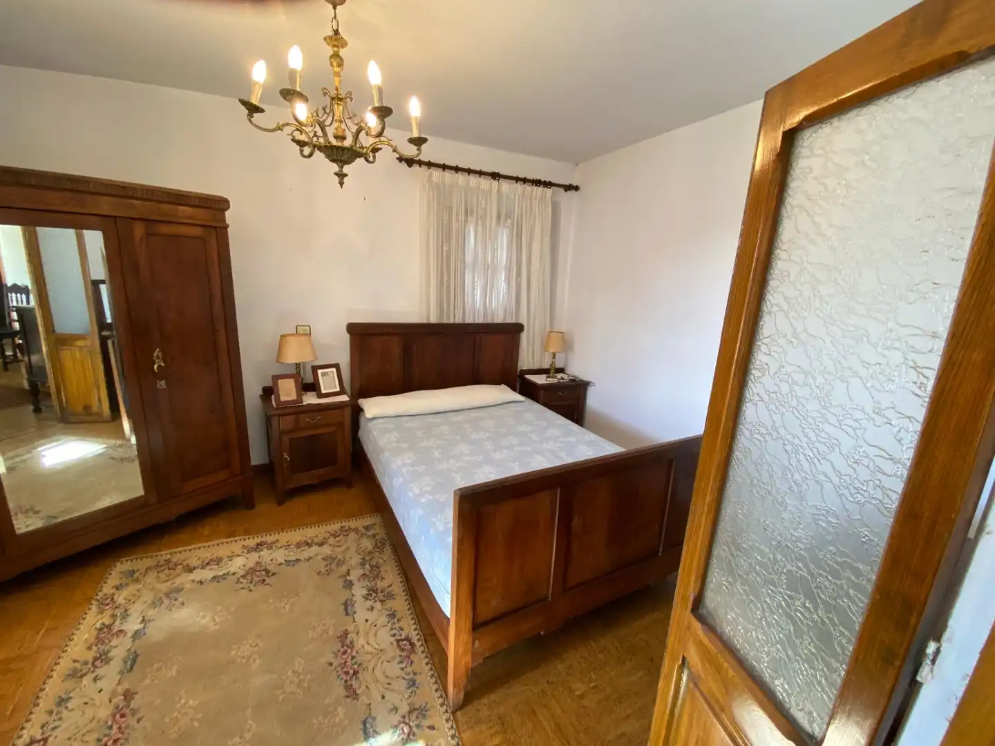 Habitación de Casa adosada en venta en Villaviciosa con Trastero y Balcón