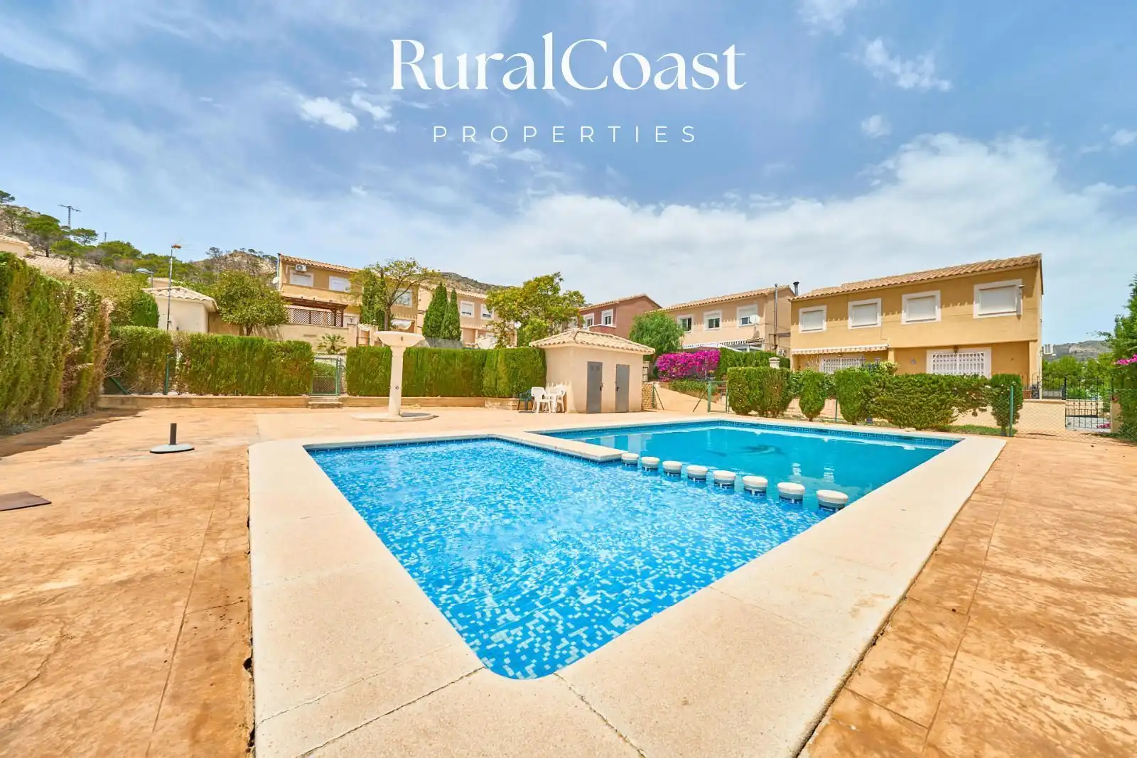 Vista exterior de Casa adosada en venta en Aigües con Aire acondicionado, Calefacción y Jardín privado