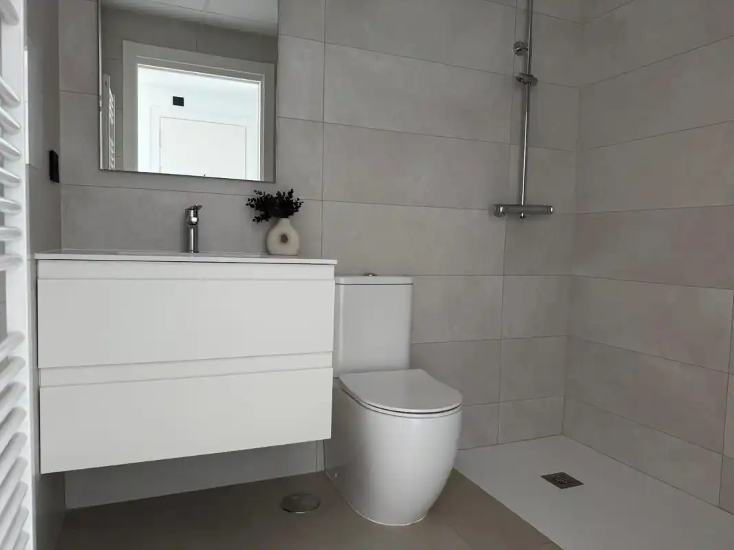 Apartment with pool for sale in Marisol Park - Ortembach - Los Almendros, imagen 8