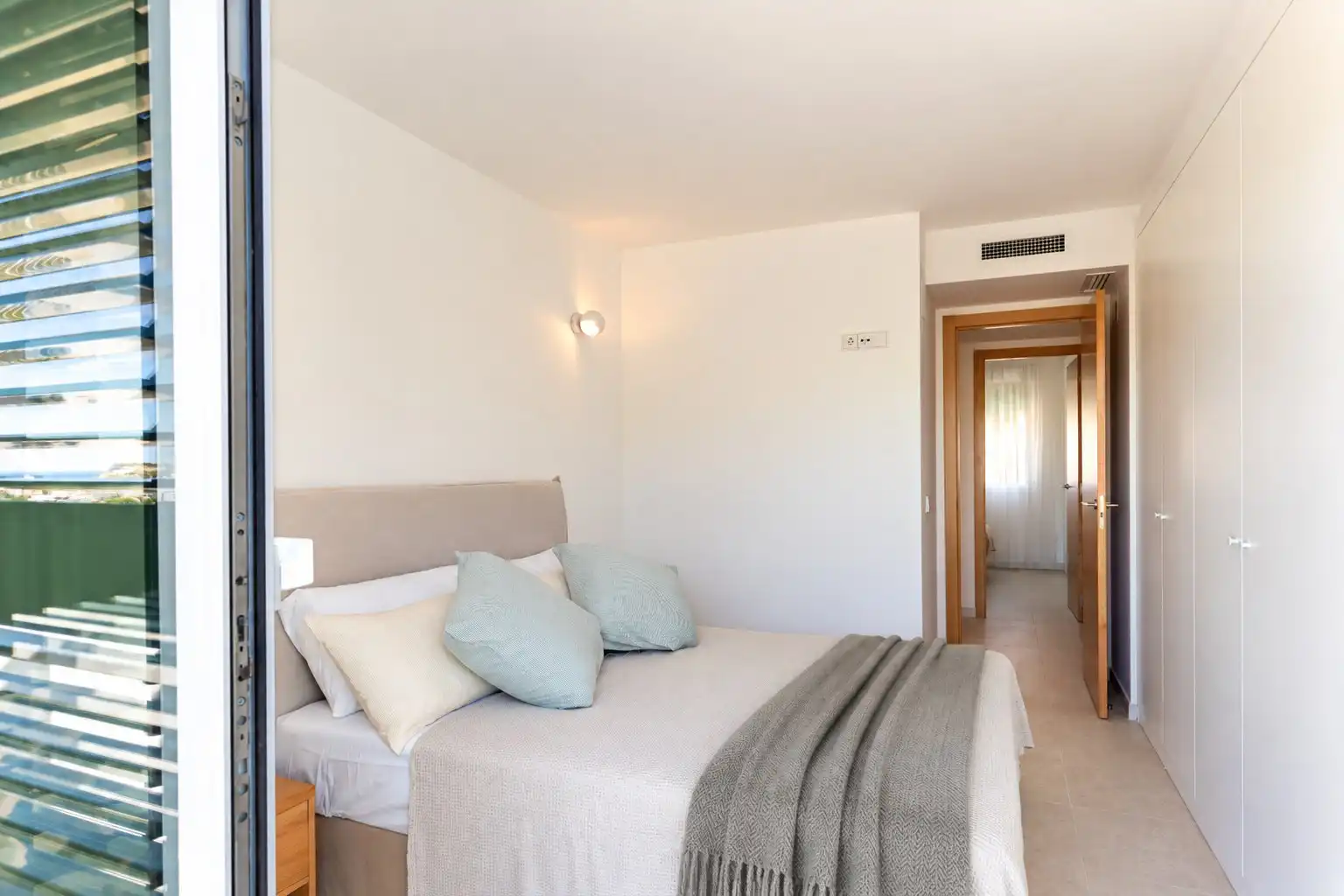 Neubau-Reihenhaus mit Terrasse zum Verkauf in Carrer de la Rosa 47, imagen 28
