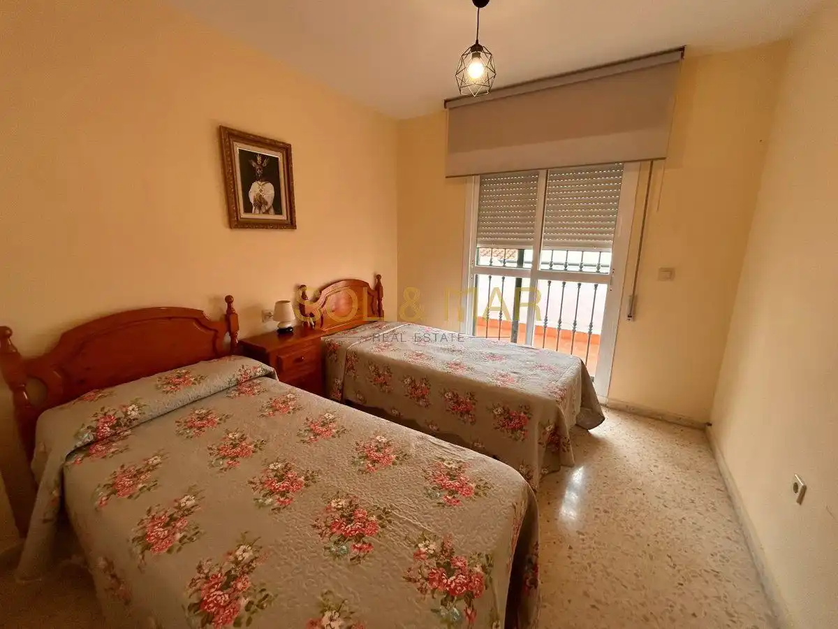 Dormitori de Casa adosada en venda en Alhaurín de la Torre amb Aire condicionat, Calefacció i Terrassa