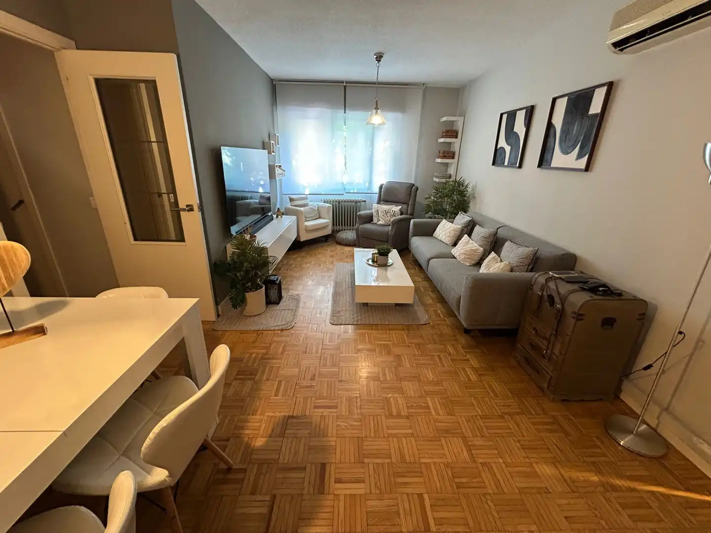 Sala d'estar de Pis en venda en Mejorada del Campo amb Aire condicionat, Calefacció i Parquet