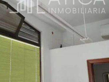 Local comercial en venda a Santa Marta de Tormes