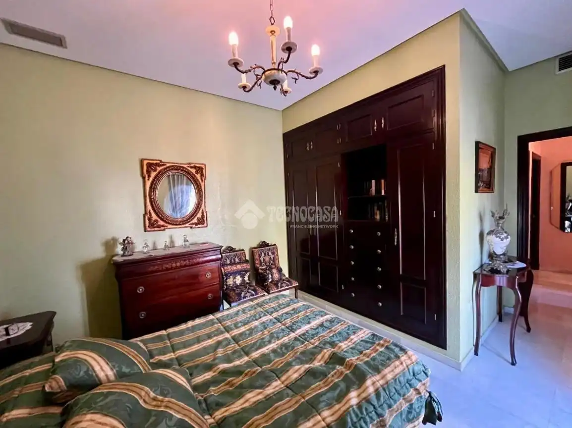 Casa con jardín en venta en Núcleo urbano, imagen 14