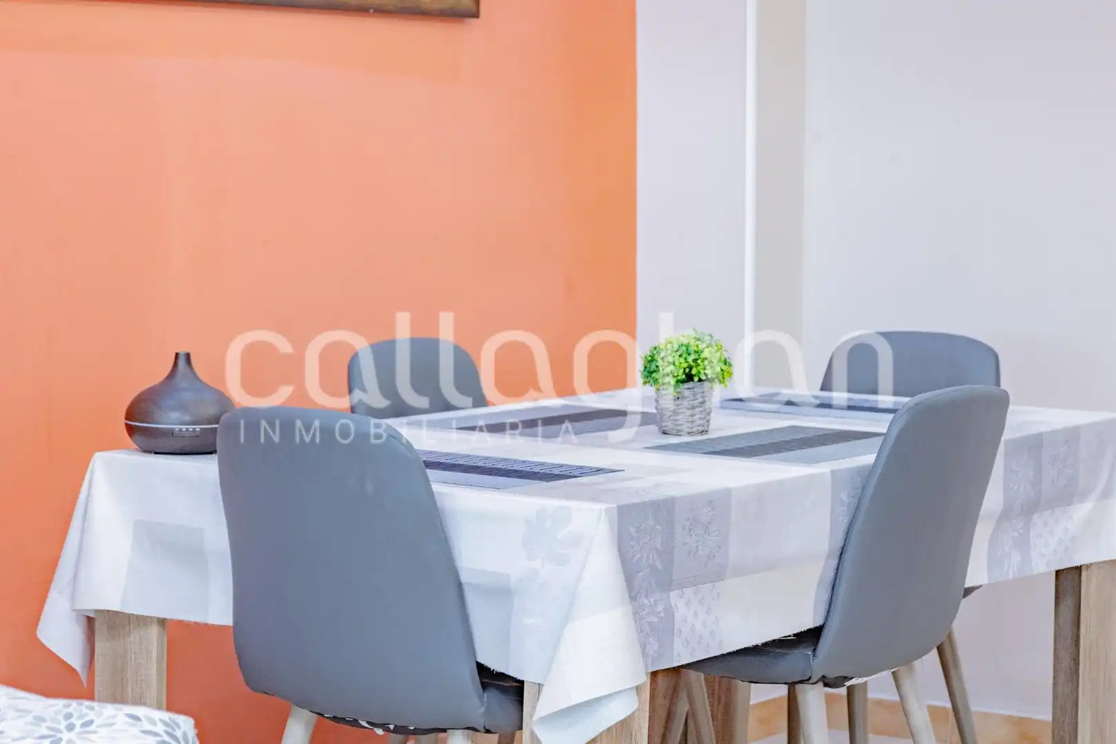 Dining room of Flat for sale in Silla  with Air Conditioner, Terrace and Furnished