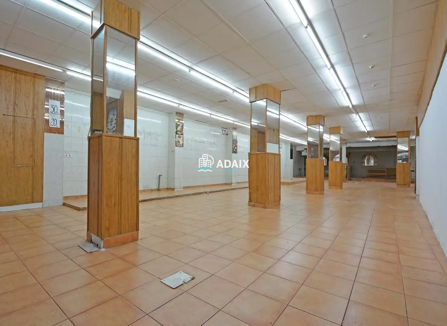 Local comercial en alquiler en Calle Santa Joaquina de Vedruna  de Cáceres, imagen 2