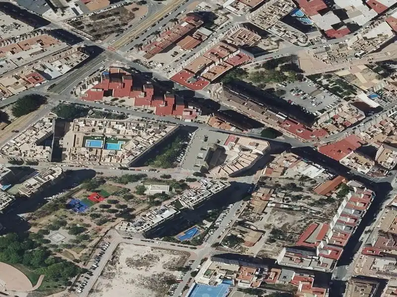Piso en venta en Calle 25 D' Abril de, Campello Playa