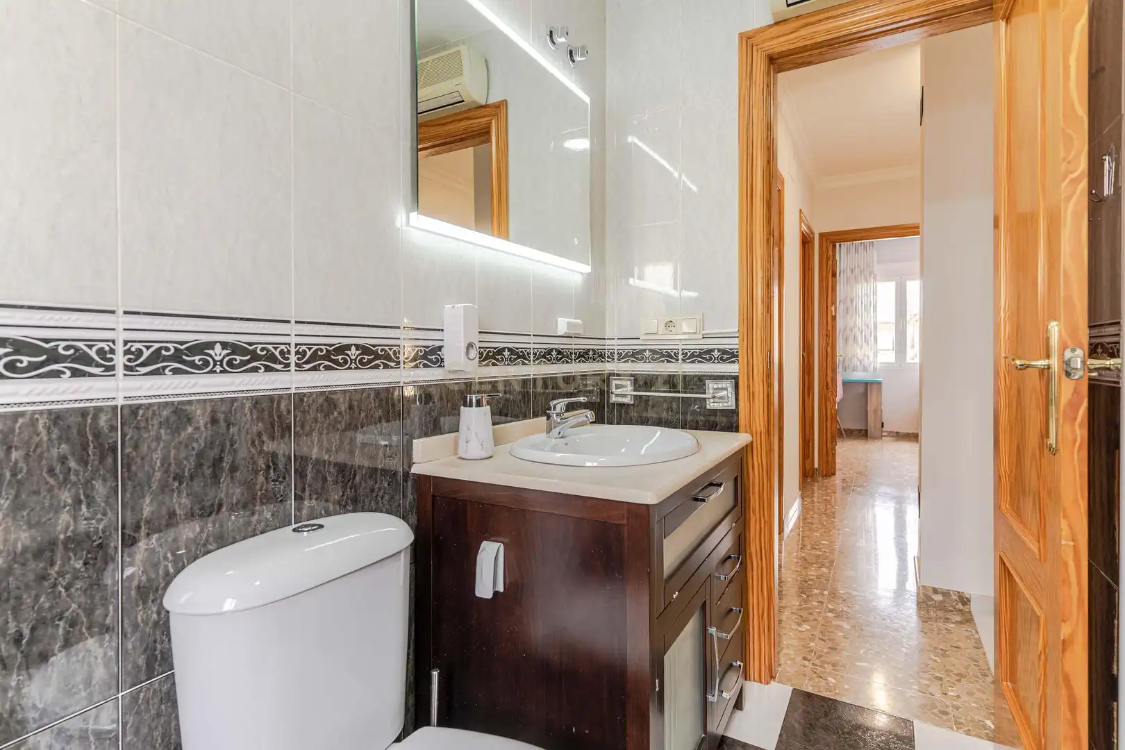 Baño de Casa o chalet en venta en Maracena con Aire acondicionado, Trastero y Horno