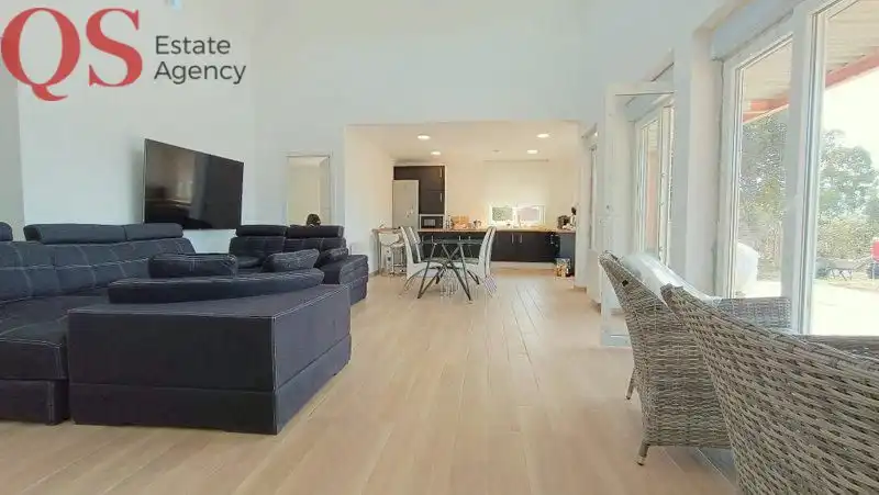 House with terrace for sale in Riudarenes