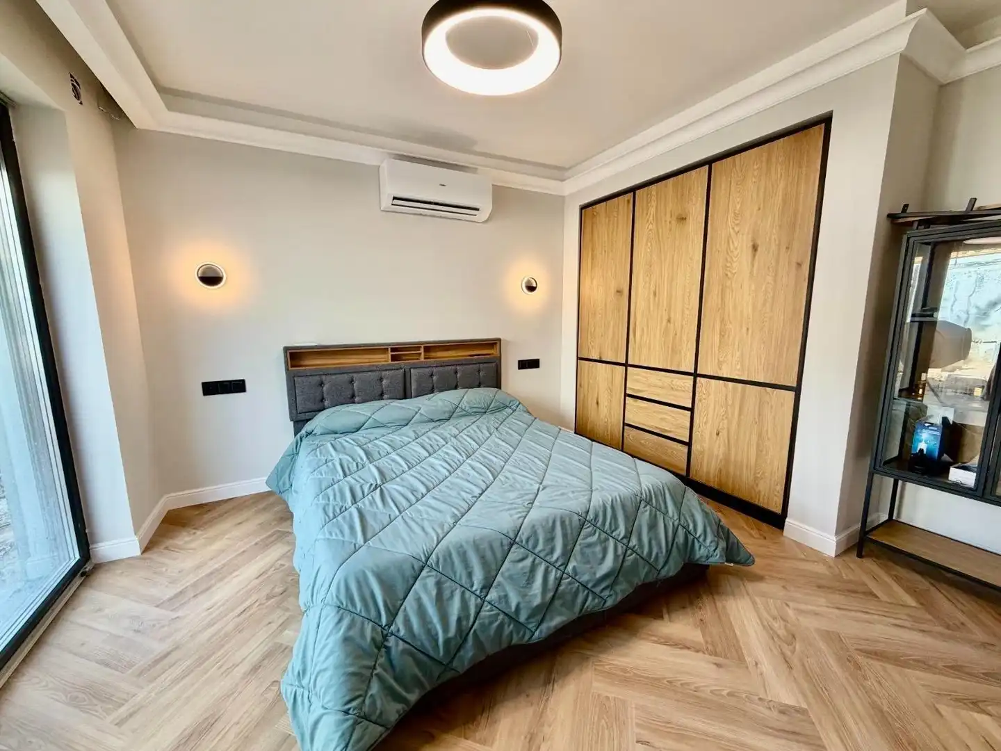 Dormitori de Casa o xalet en venda en Alicante / Alacant amb Aire condicionat, Calefacció i Terrassa