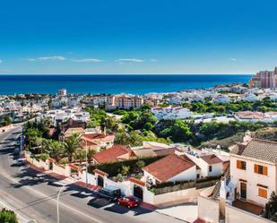 Vista exterior de Pis en venda en Torrevieja amb Aire condicionat, Rentadora i Internet