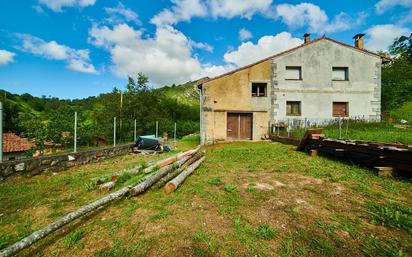 Finca rústica en venda en Llanes