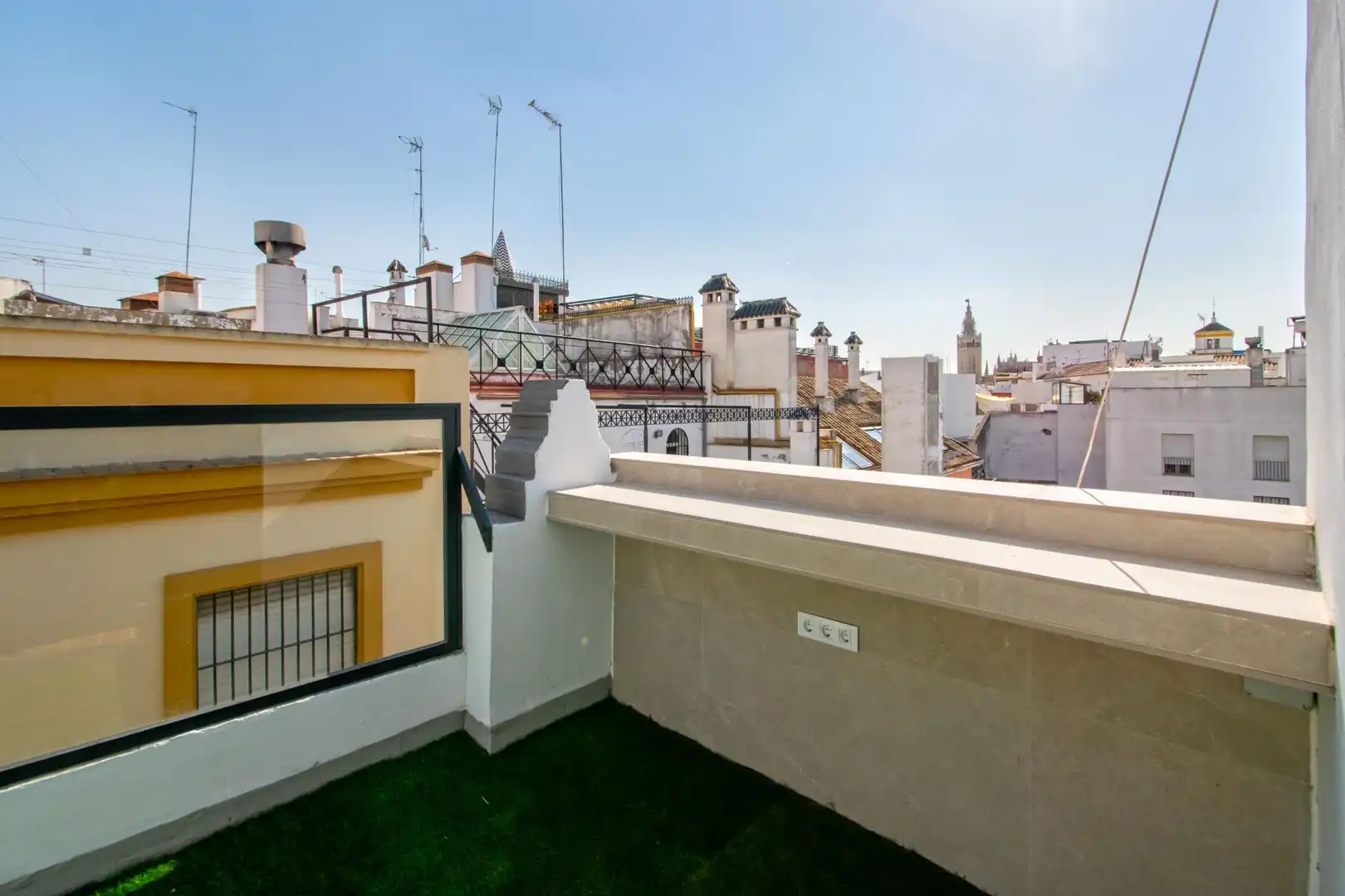 Piso con terraza en venta en Casco Antiguo, imagen 77