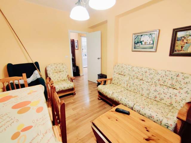 Piso en Venta en Aín