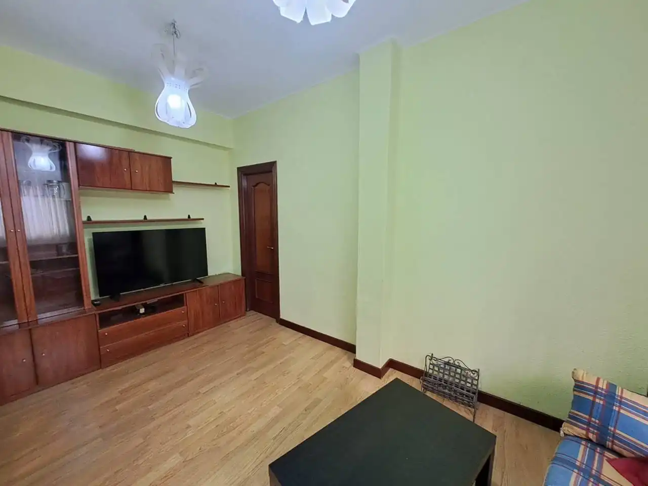 Sala de estar de Piso en venta en Burgos con Calefacción y Parquet