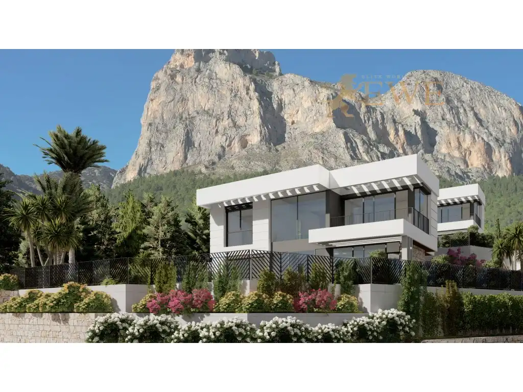 Casa en venta en Calle Mariola