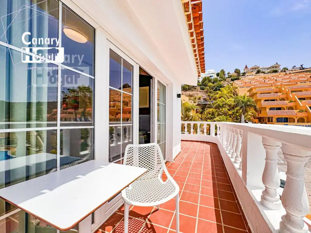 Detached house with pool for sale in Calle de Finlandia, imagen 18