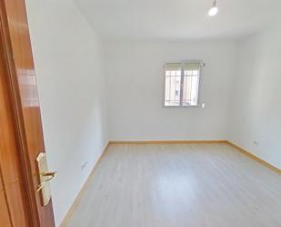 Bedroom of Flat to rent in  Madrid Capital