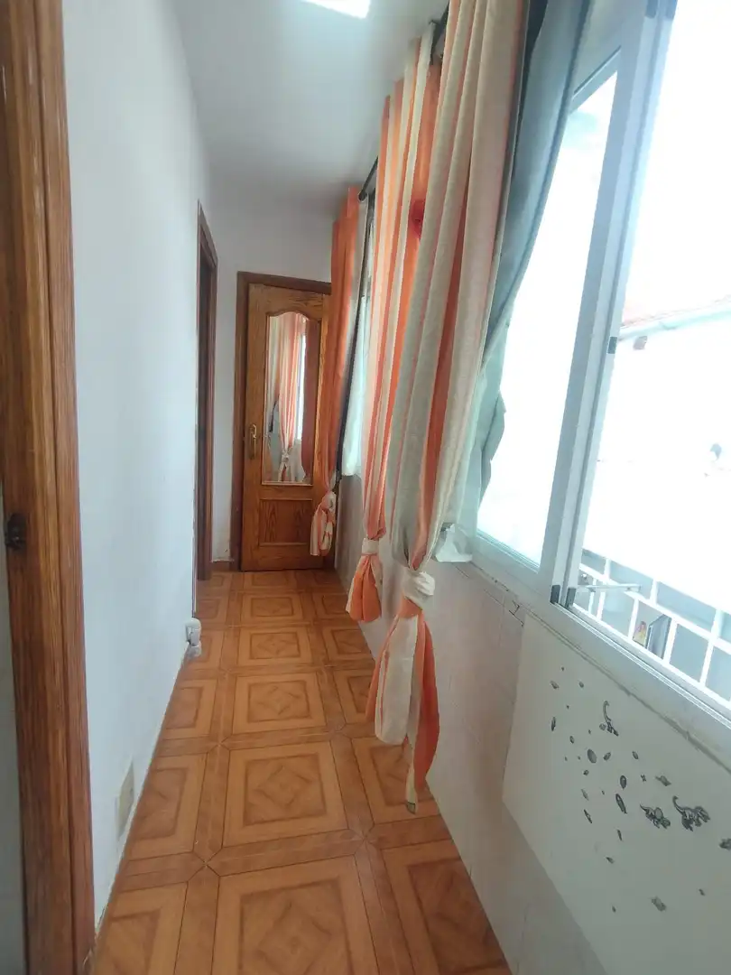 Flat for sale in Getafe  with Air Conditioner, Heating and Furnished