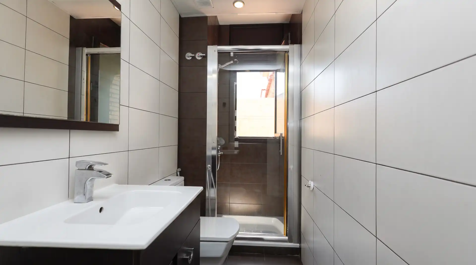 Baño de Casa o chalet en venta en Viladecans con Aire acondicionado, Calefacción y Jardín privado