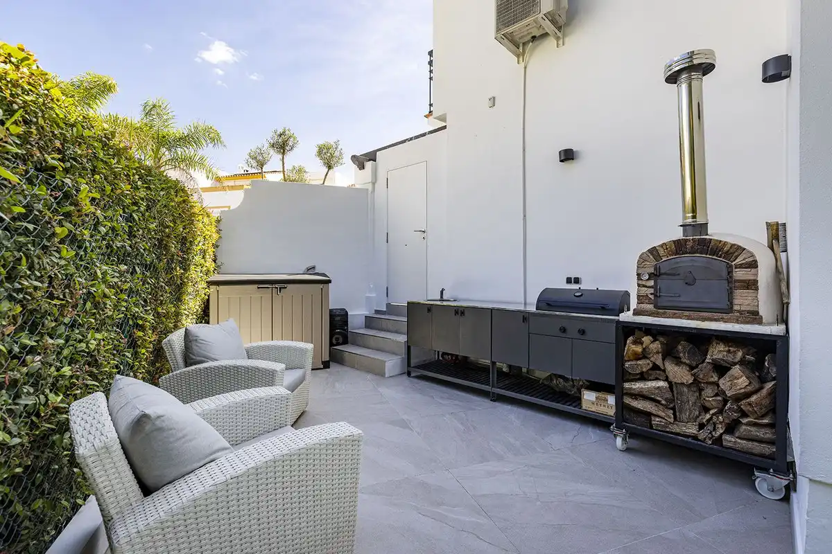 Reihenhaus mit Pool zum Verkauf in Estepona,Centro,Avenida Juan Carlos I, imagen 12