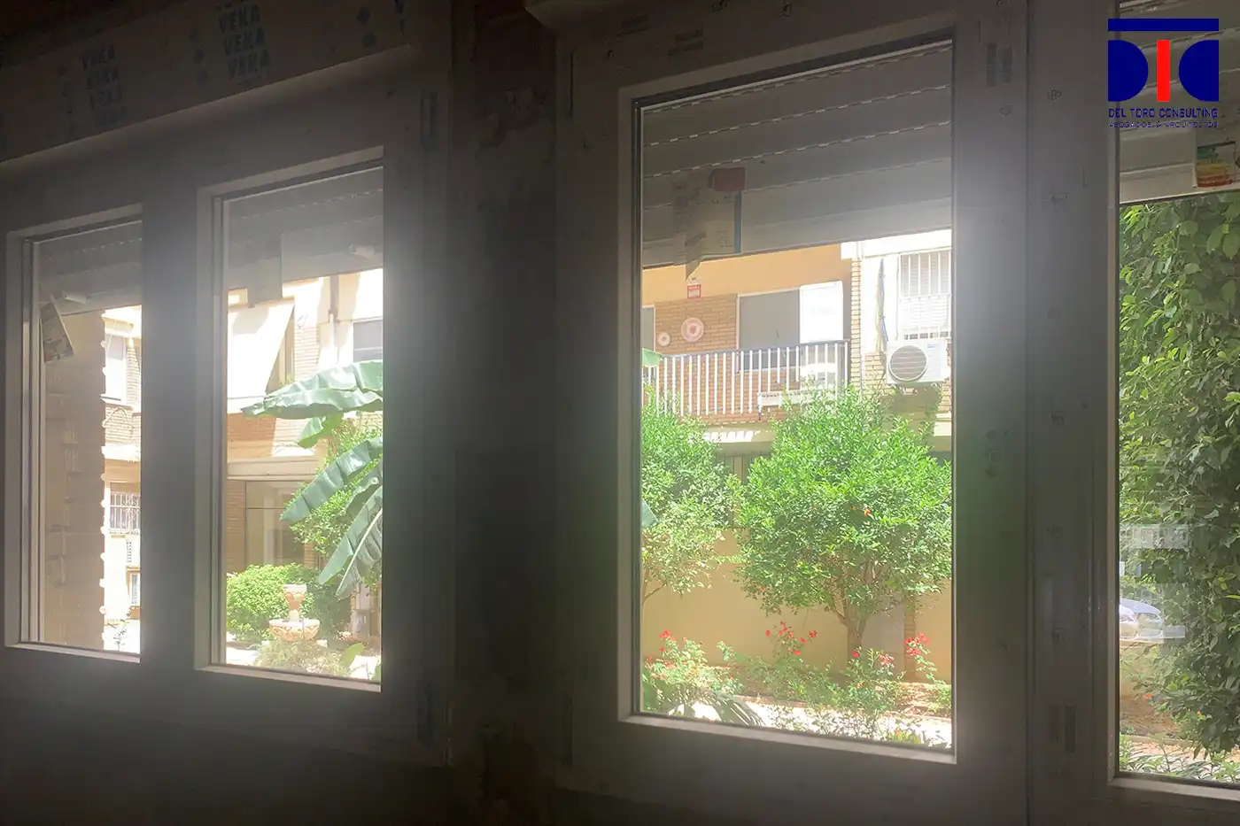 Exterior view of Flat for sale in Sevilla  with Air Conditioner and Heating