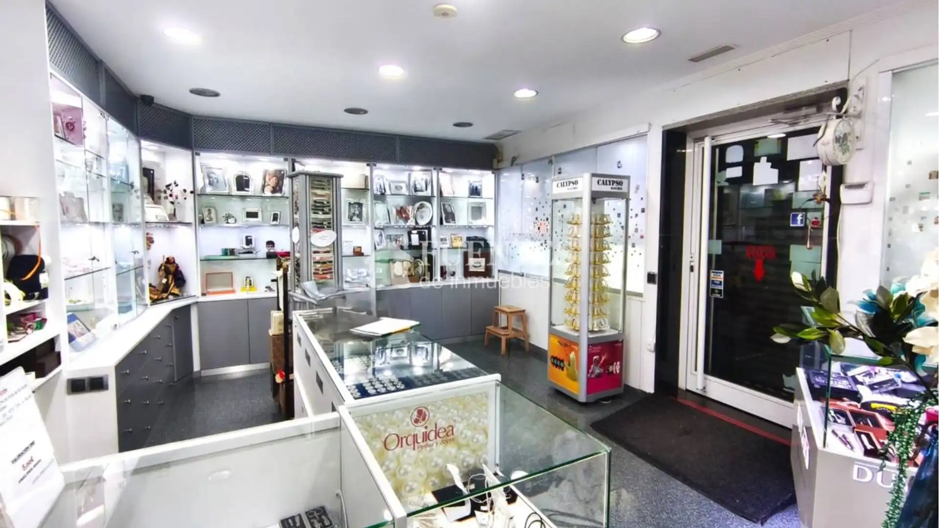 Local en traspaso en Alicante / Alacant con Aire acondicionado