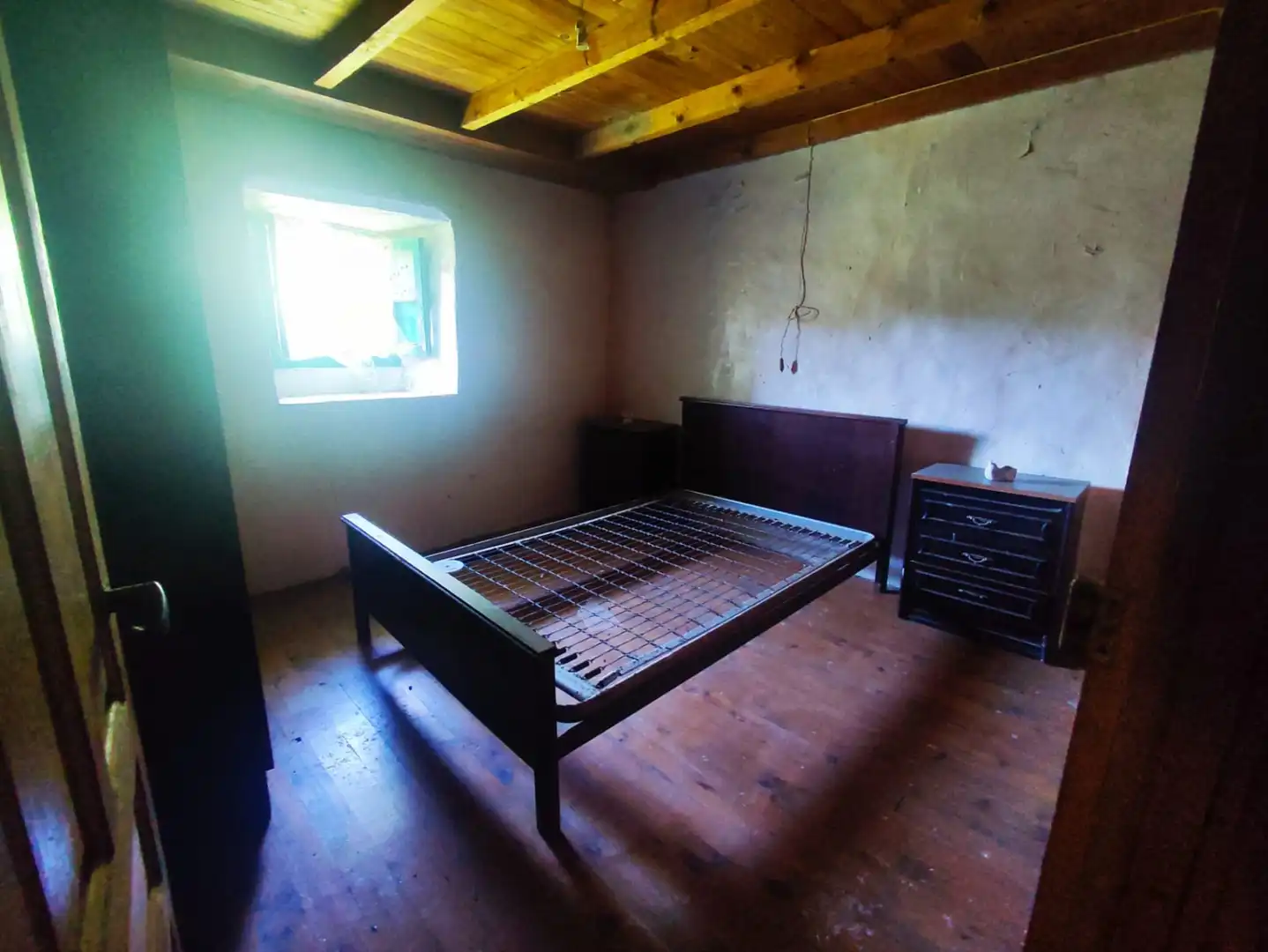 Schlafzimmer von Einfamilien-Reihenhaus zum Verkauf in Luena  mit Heizung und Privatgarten