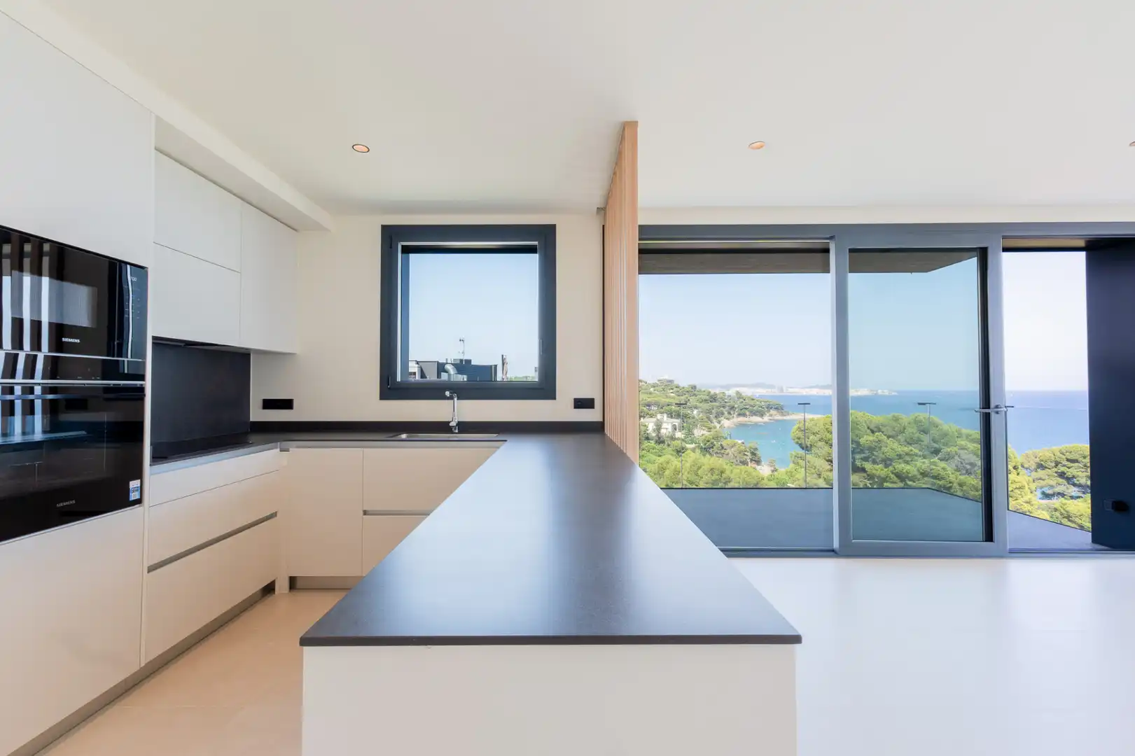 Cuina de Apartament en venda en Calonge i Sant Antoni amb Aire condicionat, Calefacció i Piscina comunitària