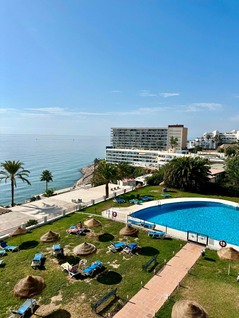 Bedroom of Apartment for sale in Torremolinos  with Air Conditioner, Terrace and Furnished