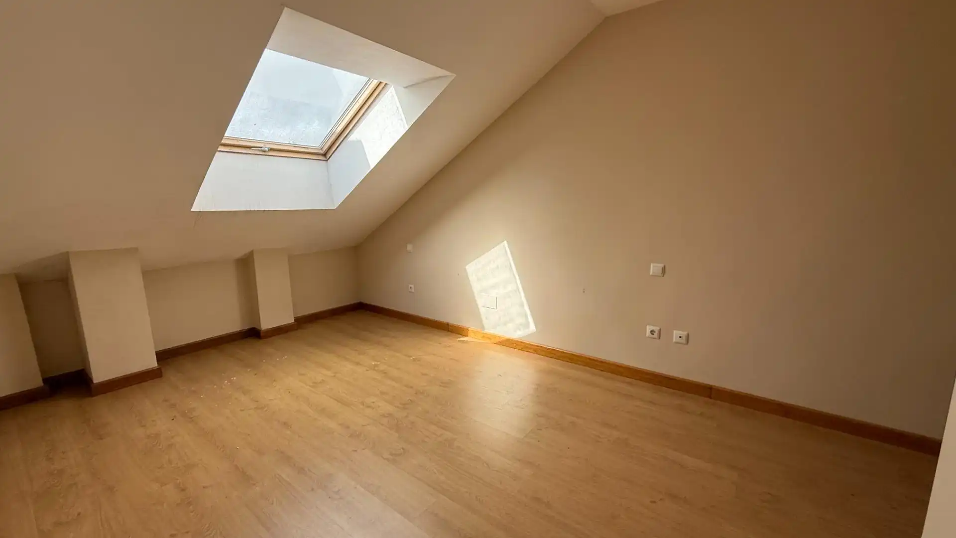 Edificio en venta en Reocín
