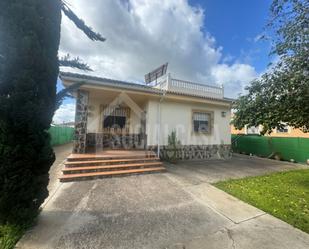 Vista exterior de Finca rústica en venda en  Córdoba Capital